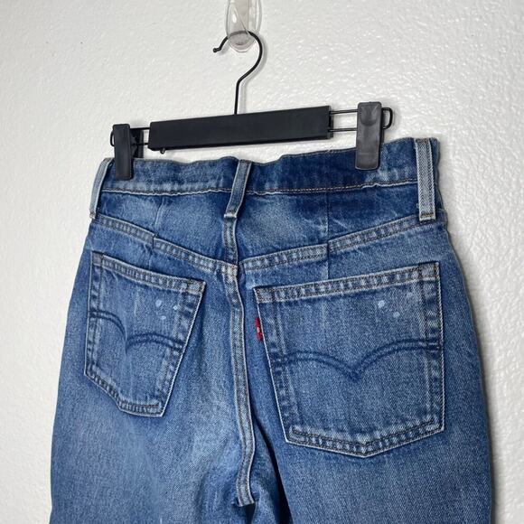 Levis Womens Jeans Size 26 Altered Straight Button Fly Ankle Medium Wash Denim - Picture 16 of 16